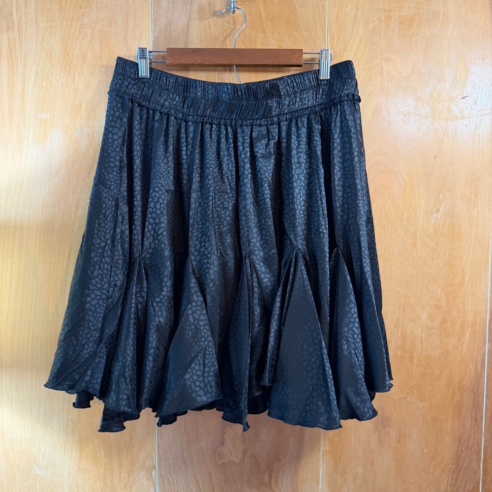 Oddi Black Leopard Satin Godet Pleated Skirt 2XL‎